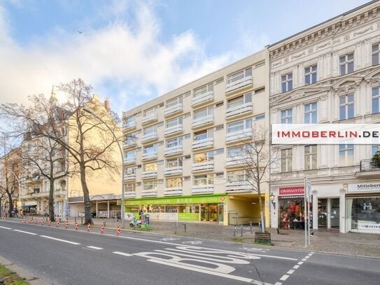 IMMOBERLIN.DE - Frisch sanierte Wohnung mit Balkon & Lift in beliebter Lage