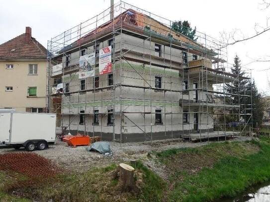 Neubau 3-Raum-Wohnung mit Garten