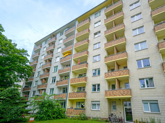 Stilvolle 2 ZI. Residenz in Charlottenburg inkl. Südwest-Balkon und idyllischem Blick ins Grüne