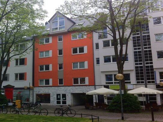 BS-Zentrum schöne Dachgeschoss Wohnung