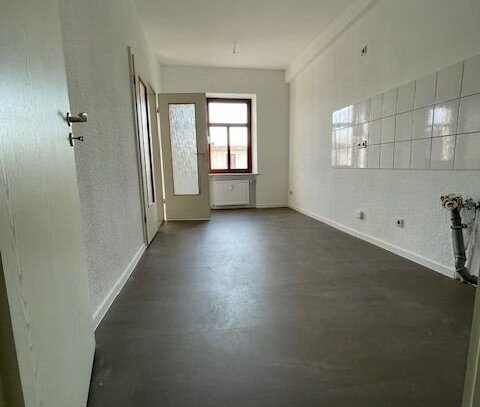 südliche Innenstadt / frisch renovierte 2 Zimmer Wohnung!