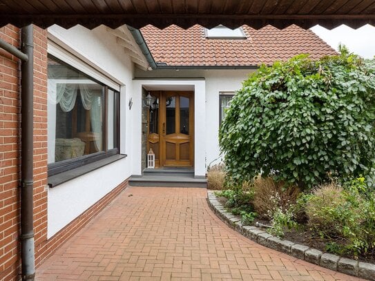 Tolle Doppelhaushälfte im Bungalow-Stil in familienfreundlicher Siedlungslage!