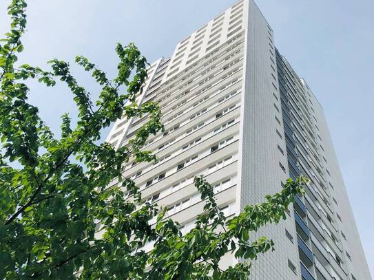 Ideale Studentenwohnung im Hochhaus: Offene Wohnküche !