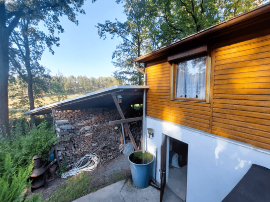 Gepflegtes Wochenendhaus auf großzügigem Freizeitgrundstück