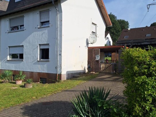 VIELES NEU - EINFAMILIENHAUS IN RUHIGER WOHNSIEDLUNG AUF DEM HEIDSTOCK (REF 0407)