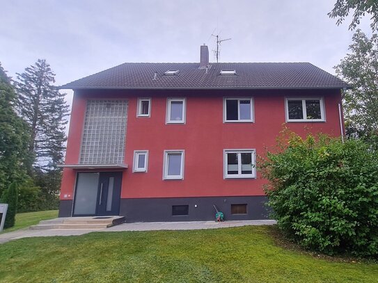 Gepflegte 3 Zimmer Dachgeschoss-Wohnung - 90584 ALLERSBERG