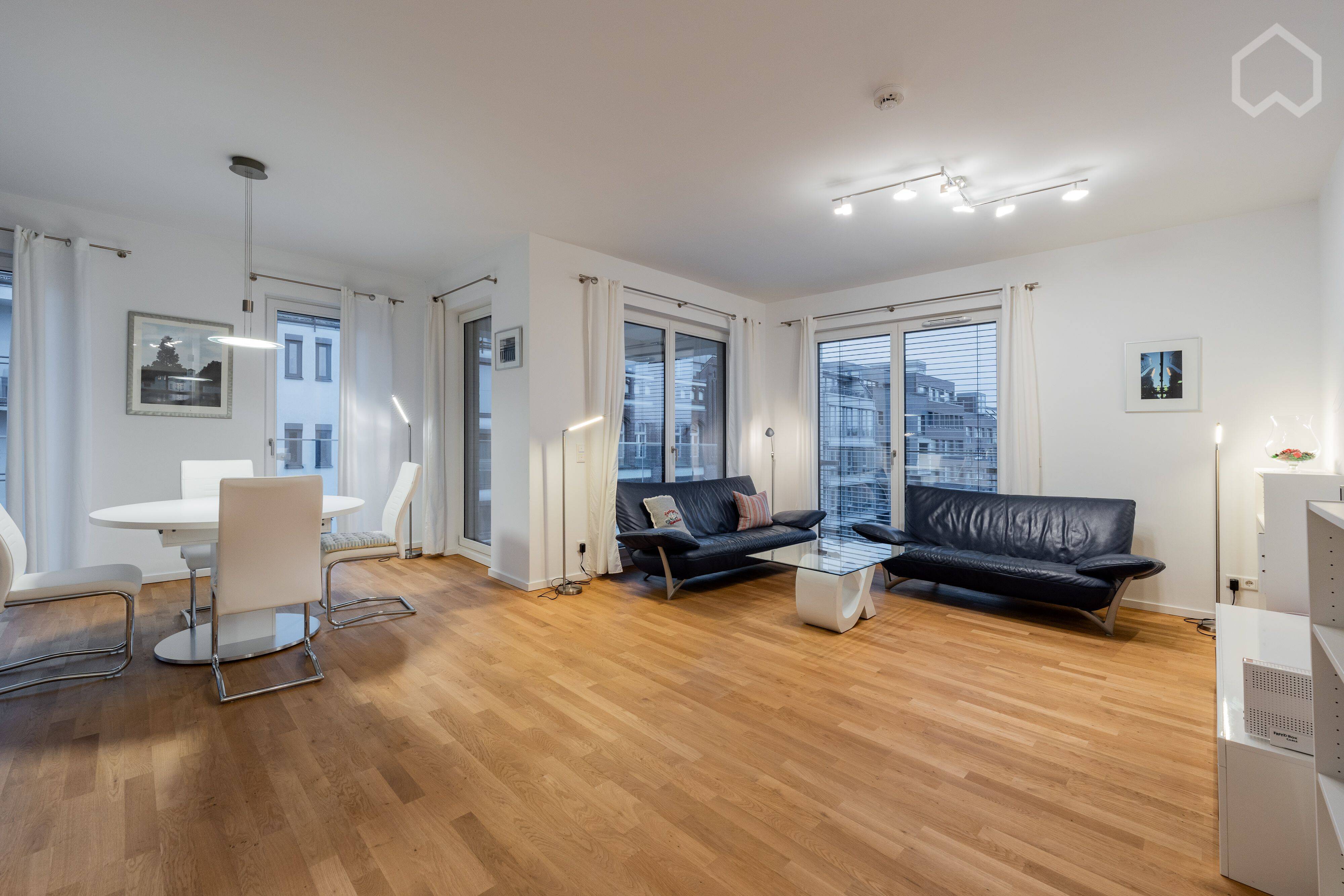 Helle, modern eingerichtete Wohnung in Berlin-Mitte - Nahe Gendarmenmarkt - Foto 1