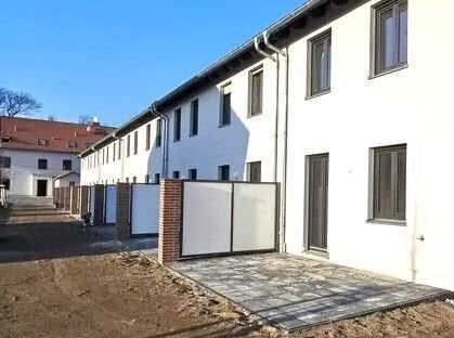 NEUBAU-ERSTBEZUG in FALKENBERG | PLATZ für Ihre FAMILIE | 5 Zimmer | Garten