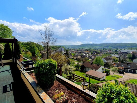 Sonniges Terrassenhaus in Küssaberg Angebot befristet