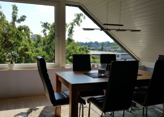 Helle, gemütliche 2 Zi-Studiowohnung mit Dachterrasse