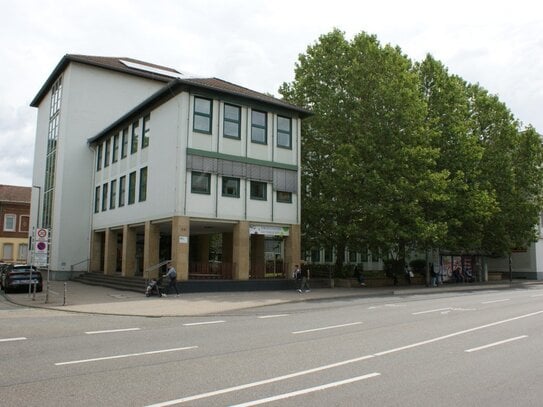 Büroflächen in zentraler Lage zu vermieten