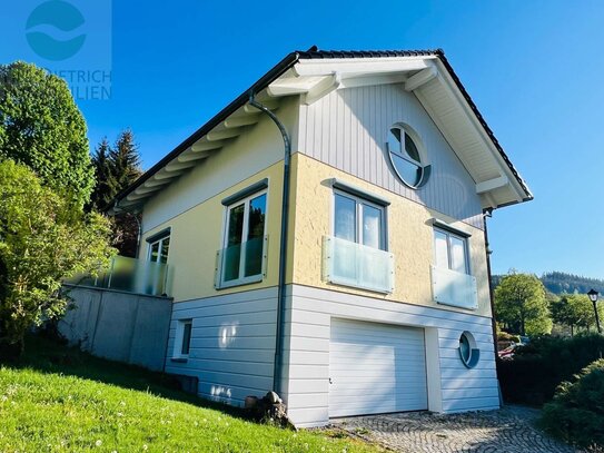 Exklusives Wohlfühlhaus mit Panoramablick mit sonniger Lage in Manebach