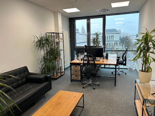 Dein Arbeitsplatz / Büro zentral in der Schloßstraße - All-in-Miete