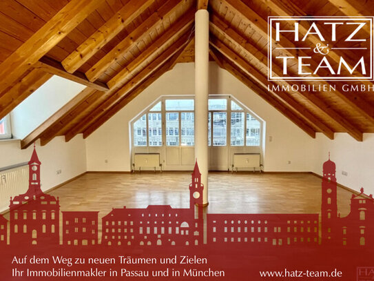 Großzügige Dachgeschoss-Wohnung im Zentrum von Passau! Ideal als 3er WG geeignet!