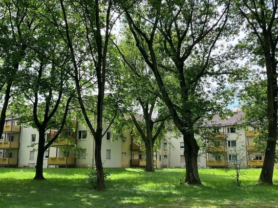 47101/16 Großzügige 1-Zimmer-Wohnung mit Balkon in Düsseldorf-Reisholz