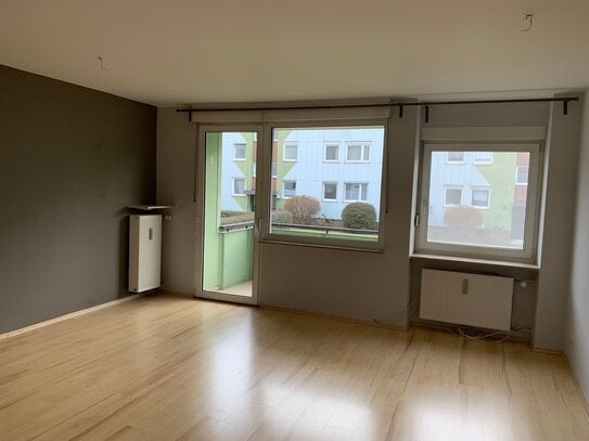 Sehr ruhige, schöne 74 m² 3-Zimmer-Wohnung mit marken Einbauküche im Nürnberg Schoppershof!