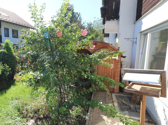 !Schönes Wohnen in Alpennähe! Apartes RMH mit Balkon und kleinem Garten in Top-Lage von Bad Tölz!