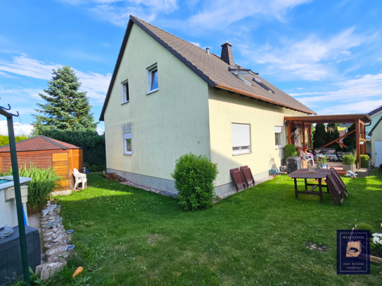 Einfamilienhaus mit Einliegerwohnung in idyllischer Lage von Kleinolbersdorf Altenhain