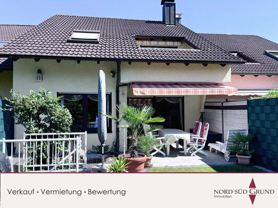 Reihenhaus in Bühl-Schuchsfeld mit traumhaftem Garten, Garage und Stellplatz. Ideal für Familien.