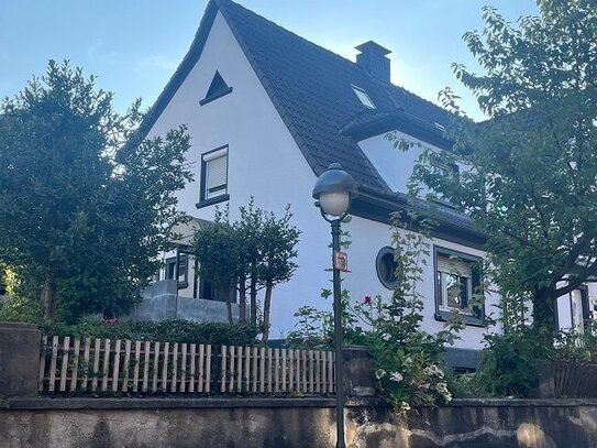 Preissenkung...Reihenendhaus mit großzügigem Garten und kleiner Terrasse in Lüdenscheid… (Nähe „Kluser Platz“)