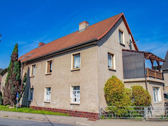 Vielfältiges Mehrgenerationenhaus mit Scheune in Kaulsdorf