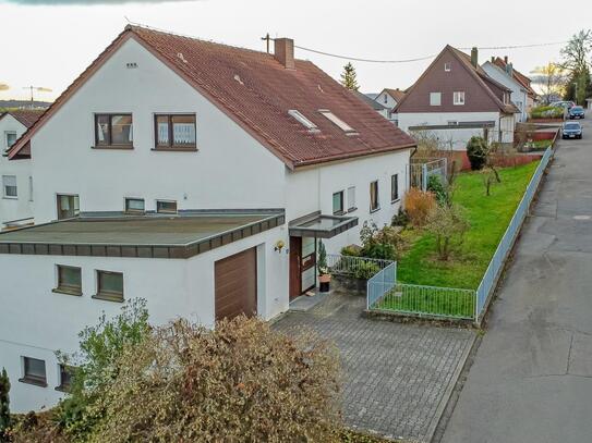 Großes Haus mit Einliegerwohnung, Garten und Weitblick - Ein Zuhause mit vielen Möglichkeiten