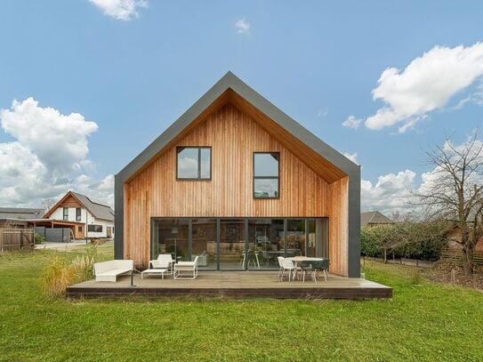 Neuwertiges Architektenhaus in ökologischer Bauweise in Thomasburg