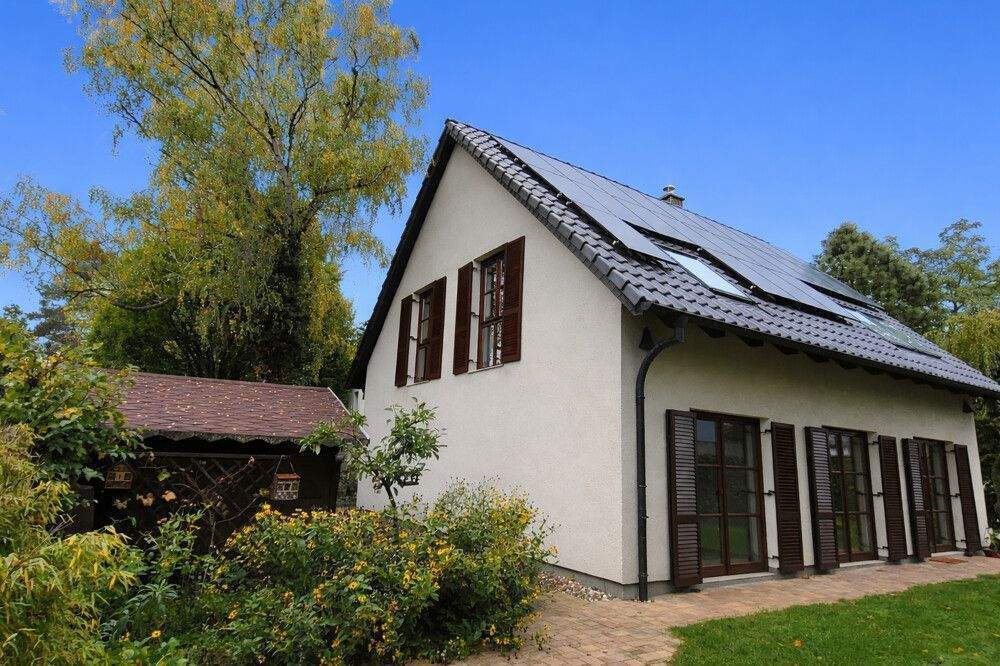 Zu vermieten: Großzügiges 6-Zimmer-EFH im Landhausstil mit Garten und Kamin - Foto 1