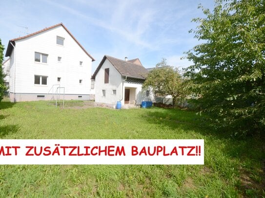 GROSSES ZWEIFAMILIENHAUS MIT AUSBAUPOTENTIAL UND POSITIVER BAUVORANFRAGE