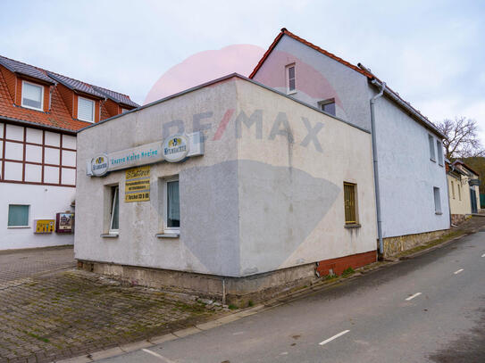 Klein aber Dein - Haus mit 35 m² Dachterrasse und 2 Stellplätzen in Engerda