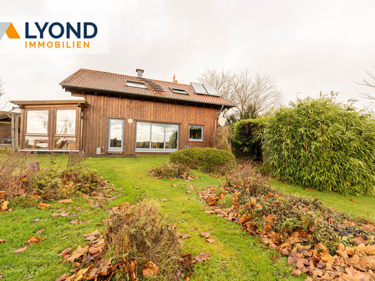 Modernisiertes Einfamilienhaus mit großem Grundstück und unvergleichlicher Atmosphäre