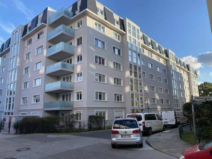 Dachgeschoss-Tolle 3 Zimmer im Neubau - Großer Balkon - Foto 1