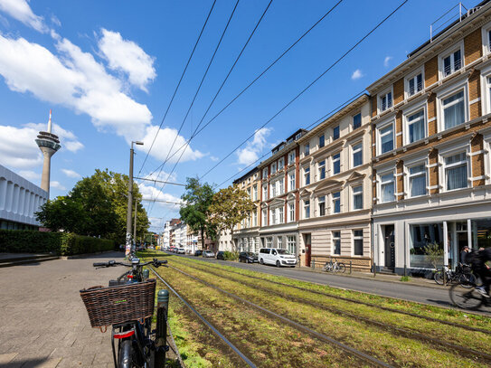 Attraktives Mehrfamilienhaus im Lorettoviertel - Perfekte Lage nahe /Medienhafen / Lorettostraße