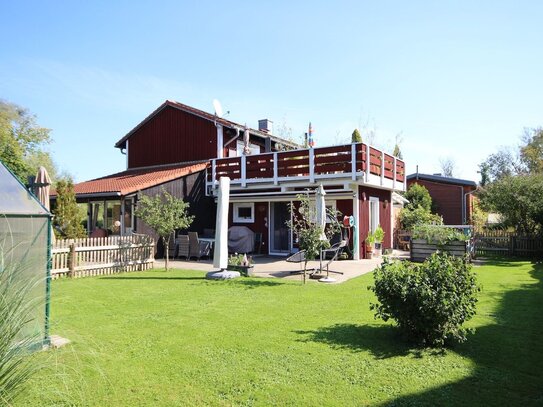 Schönes Einfamilienhaus mit ELW in idyllischer Umgebung