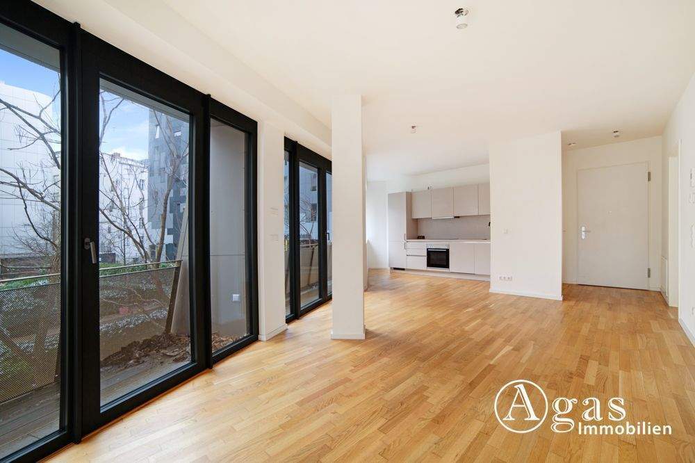 Großzügig geschnittene 2 Zimmer Wohnung mit ca. 78m², EBK und Balkon in Berlin-Mitte! - Photo 1