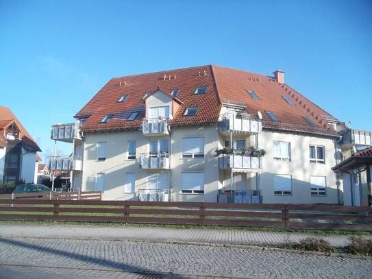 Helle 1 Raumwohnung im 1.OG mit Balkon und EKB