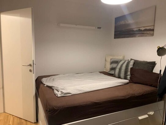 Renovierte 2 Zimmer Wohnung im charmanten Altbau