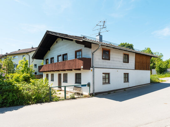 Landhaus zum sanieren mit vielseitigen Grundstück in Brombach