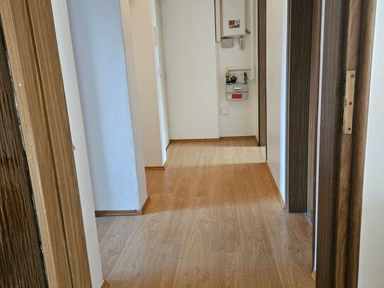 3-Zimmer Wohnung mit Einbauküche zu vermieten