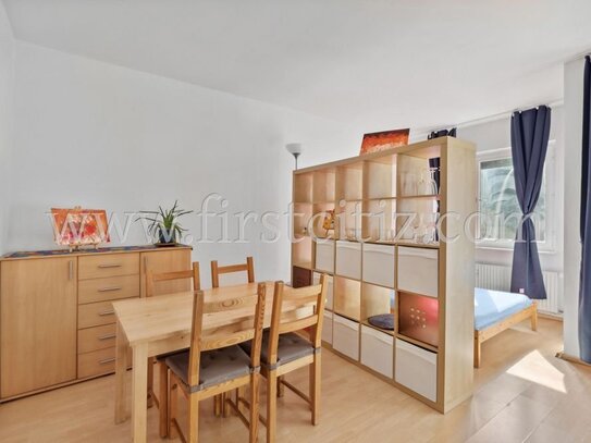 Bezugsfrei! Studio-Apartment mit Balkon und Tiefgaragenplatz im Nollendorfkiez