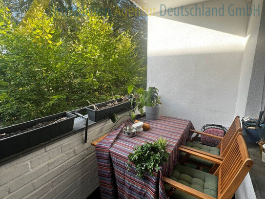 Sonnige 2-Zimmer-Wohnung mit Balkon - Komfortables Wohnen in Berlin-Spandau