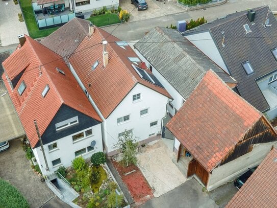 Einfamilienhaus mit großem Stall und großer Scheune für zusätzliches Nutzungspotenzial!