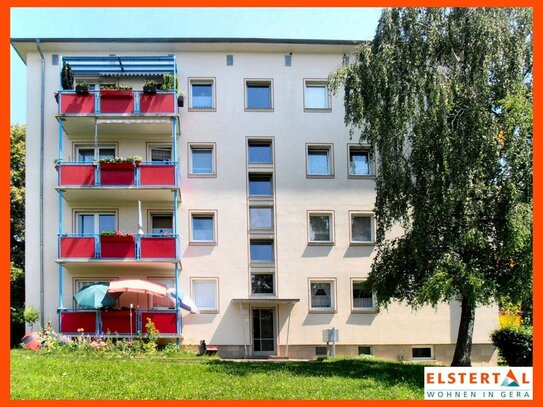 Gemütliche Wohnung mit Balkon in ruhiger Lage! Tageslichtbad mit Dusche!