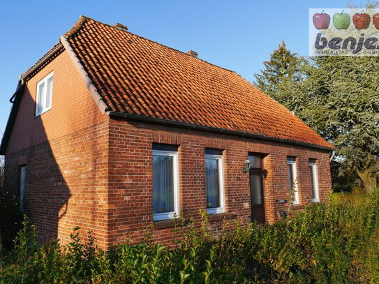 Wohnhaus für Handwerker mit eingewachsenem Garten und guter Erreichbarkeit nach Verden und Nienburg