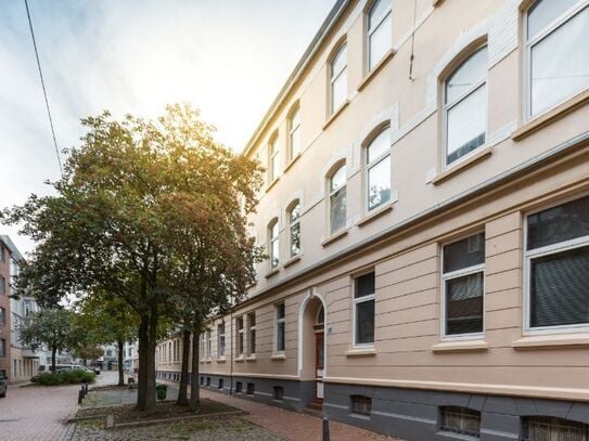 3-Zimmer-Wohnung im Hochparterre mit Balkon in Bremerhaven-Lehe!