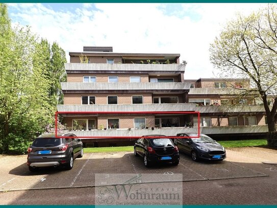 Eigentumswohnung in zentraler Lage mit sehr großem Balkon.