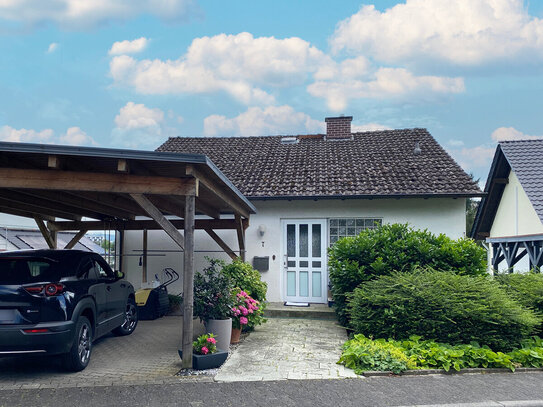 Wohnen mit Weitblick: Charmantes Einfamilienhaus in begehrter Hanglage von Groß-Umstadt!