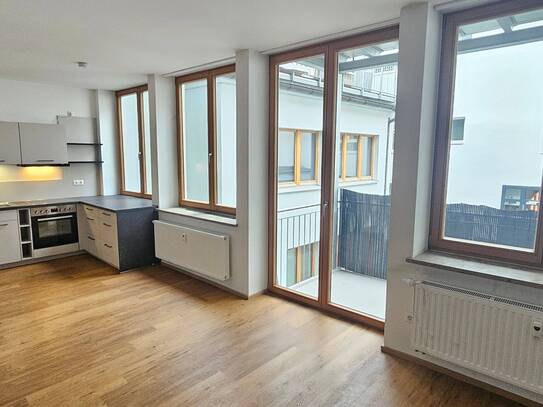 Wohnen und Wohlfühlen in der Amberger Altstadt - Attraktive 2 Zimmer Wohnung mit Balkon