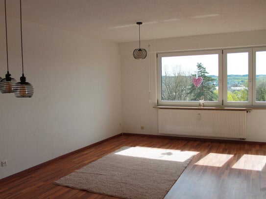 Moderne 3-Zimmer-Wohnung mit Panoramablick in Ravensburg