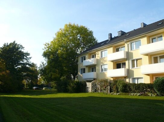 Helle 2,5-Zimmerwohnung mit Balkon in Tornesch